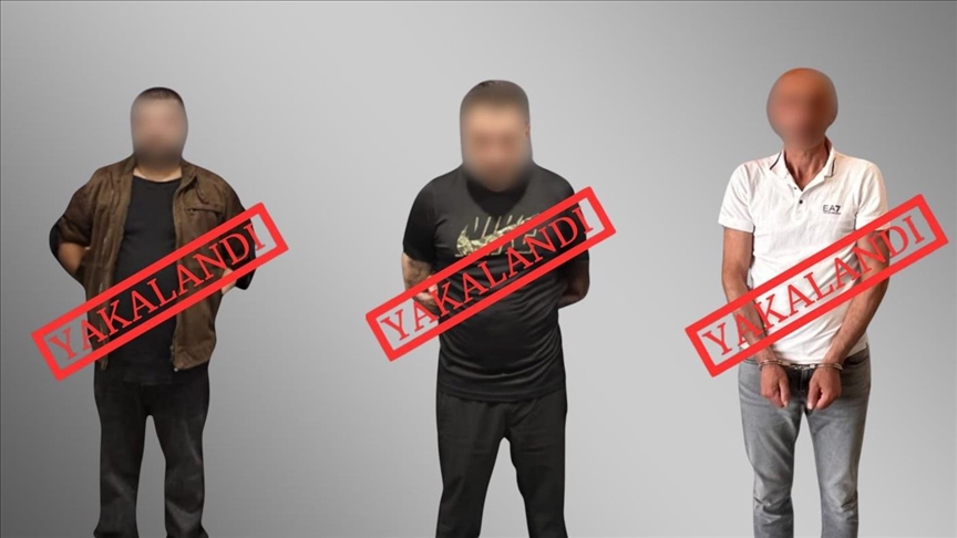 Kırmızı bültenle aranan 3 kişi Türkiye'ye getirildi