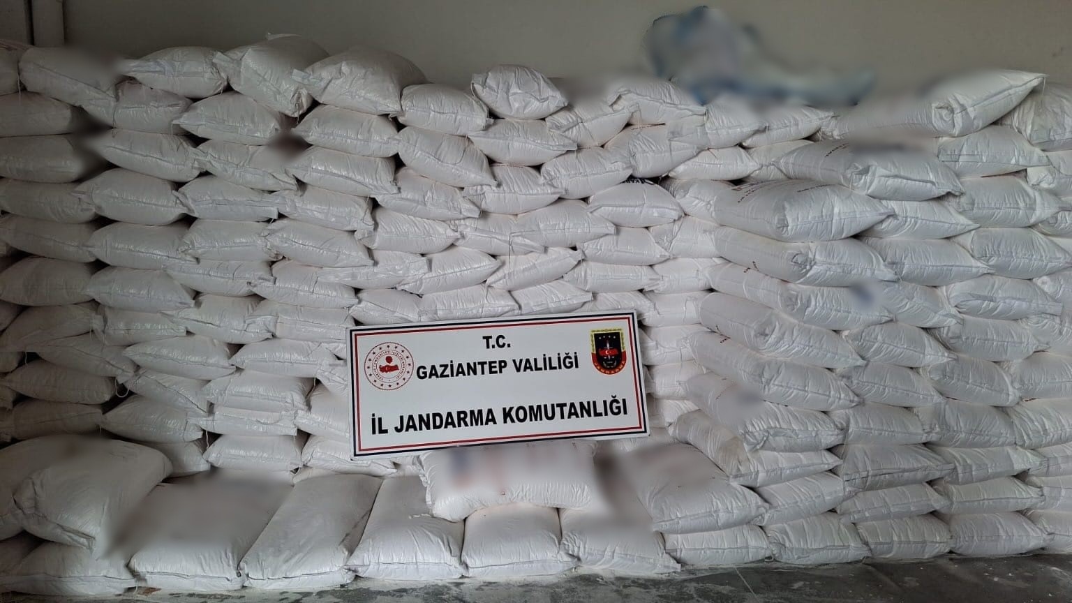 1 milyon TL değerinde sahte deterjan ele geçirildi