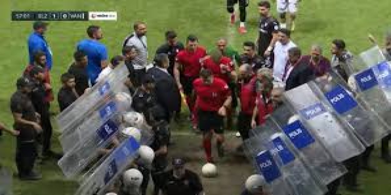 Elazığspor-Vanspor maçı yarıda kaldı