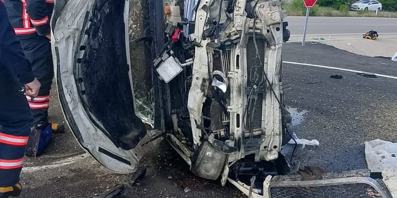 Otomobil takla attı: 1 ölü, 3 yaralı