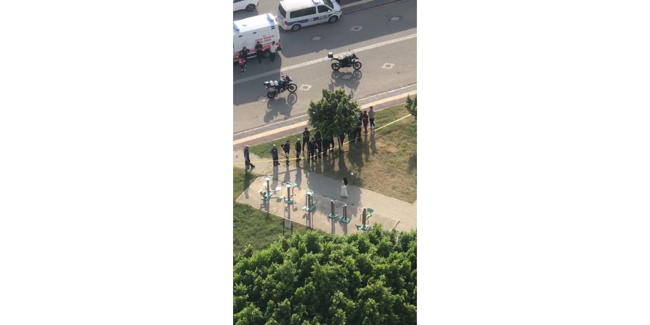 VİDEO - Eski sevgilisiyle görüşemeyince kendini vurdu