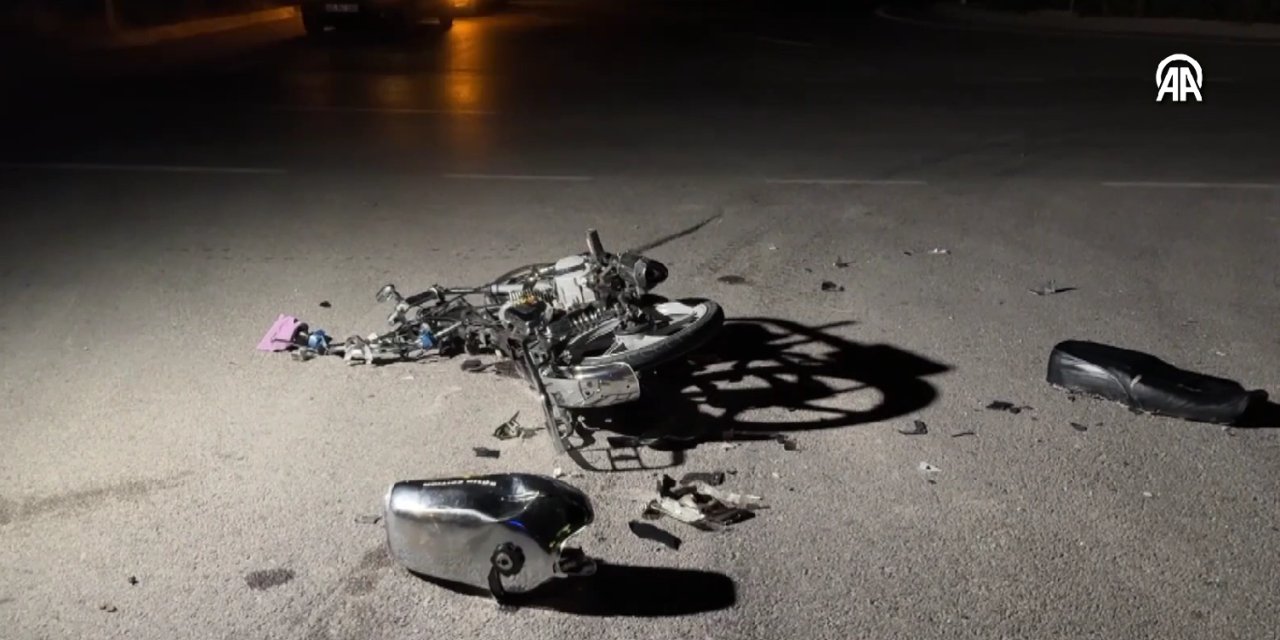 Otomobil ile motosiklet çarpıştı: 1 ölü