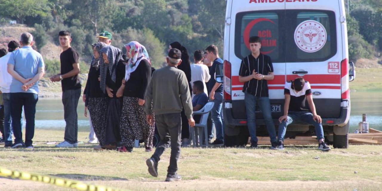 Tekneden düşen genç adamın cansız bedeni bulundu