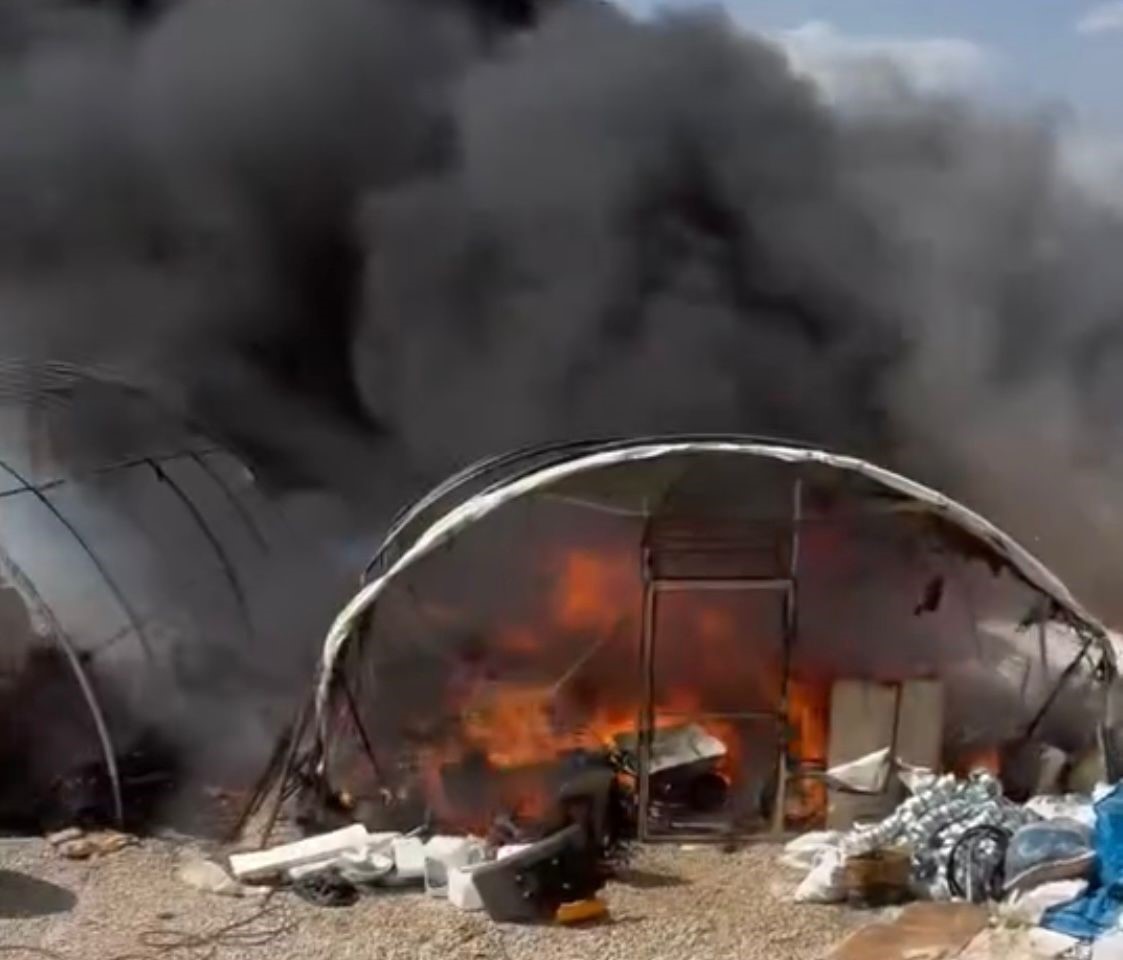 İnşaat şantiyesinde çıkan yangın korkuttu