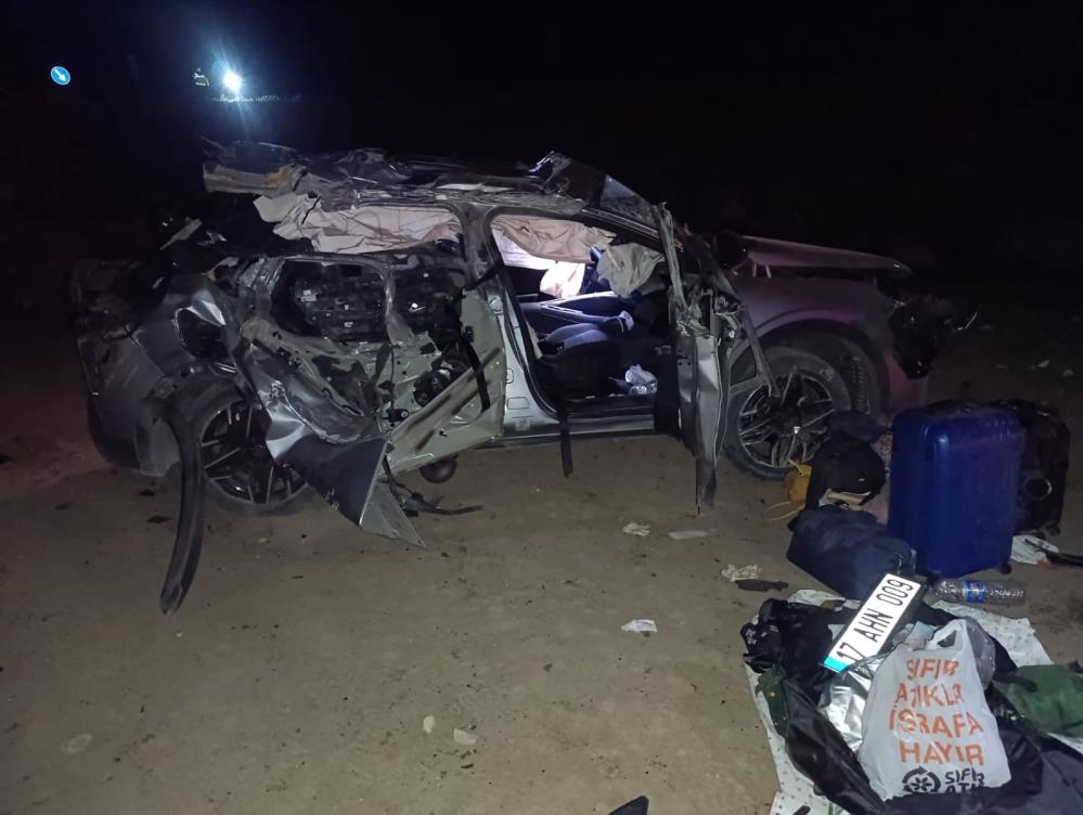 Uçurum faciası: 2 ölü