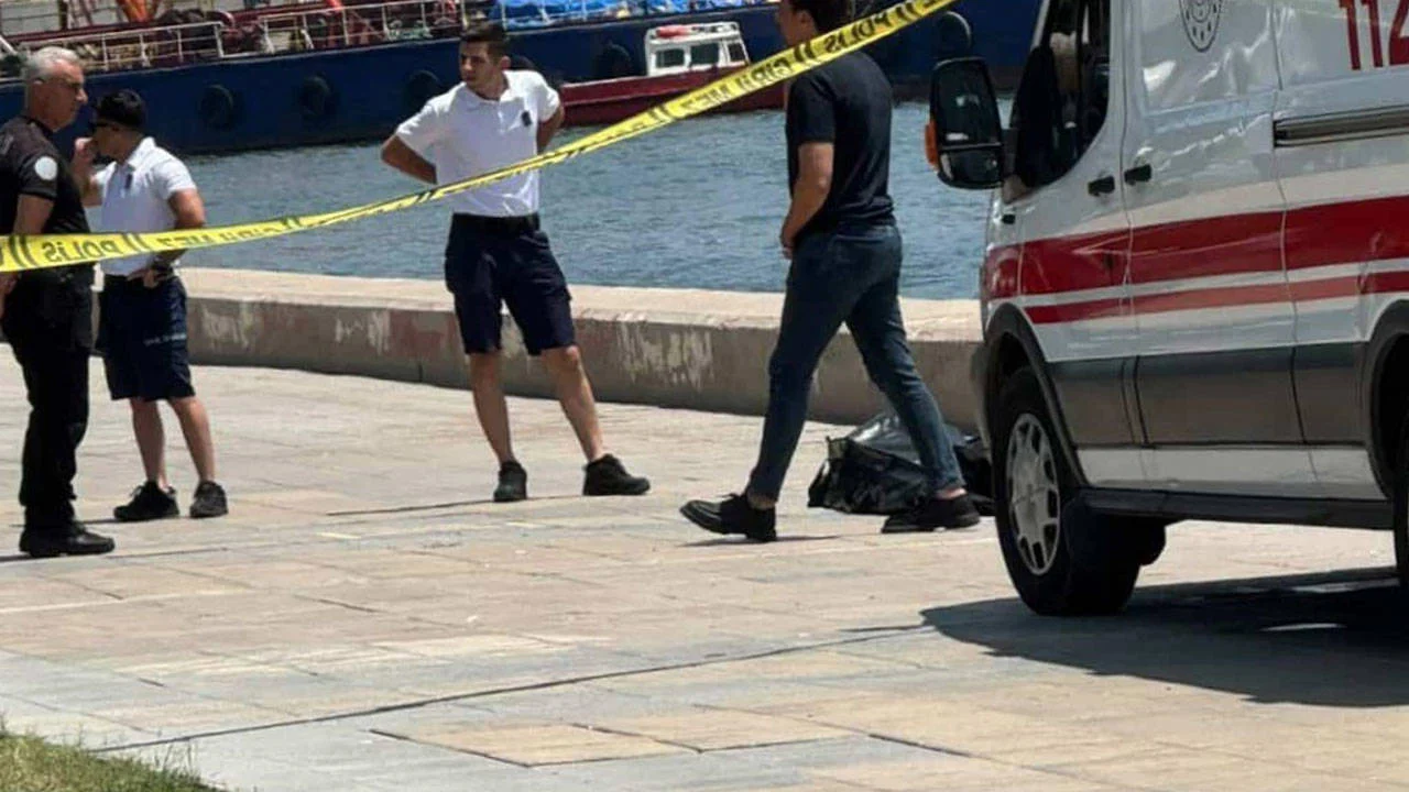 Denizde erkek cesedi bulundu