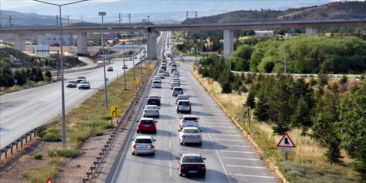 Yerlikaya'dan sürücülere uyarı