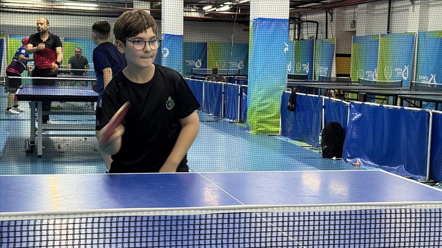 Hastalığı için masa tenisine başladı, Türkiye'yi Avrupa'da temsil edecek