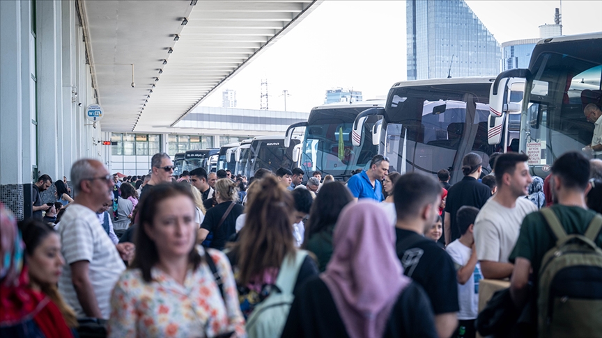 Bayramda otobüs firmalarına 25,8 milyon lira ceza kesildi