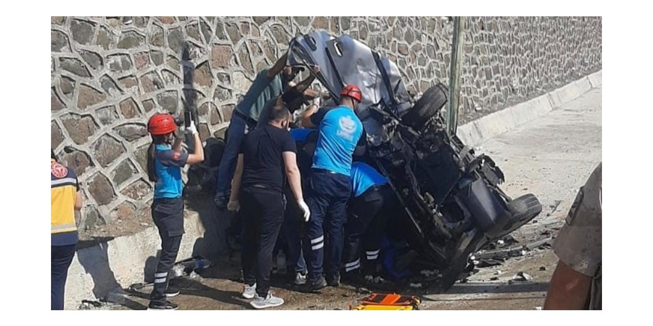 Tunceli'de feci kaza: 6 yaralı