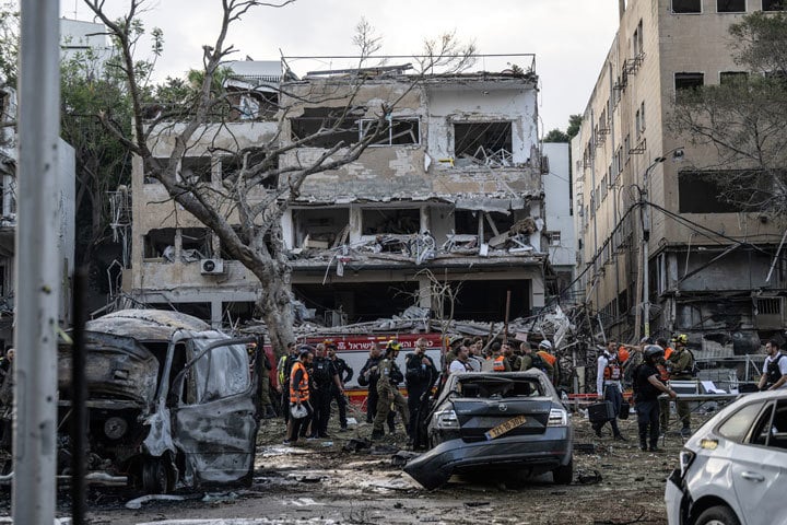 "İsrail-İran geriliminde 4. gün: Ölü sayısı 248’e yükseldi"