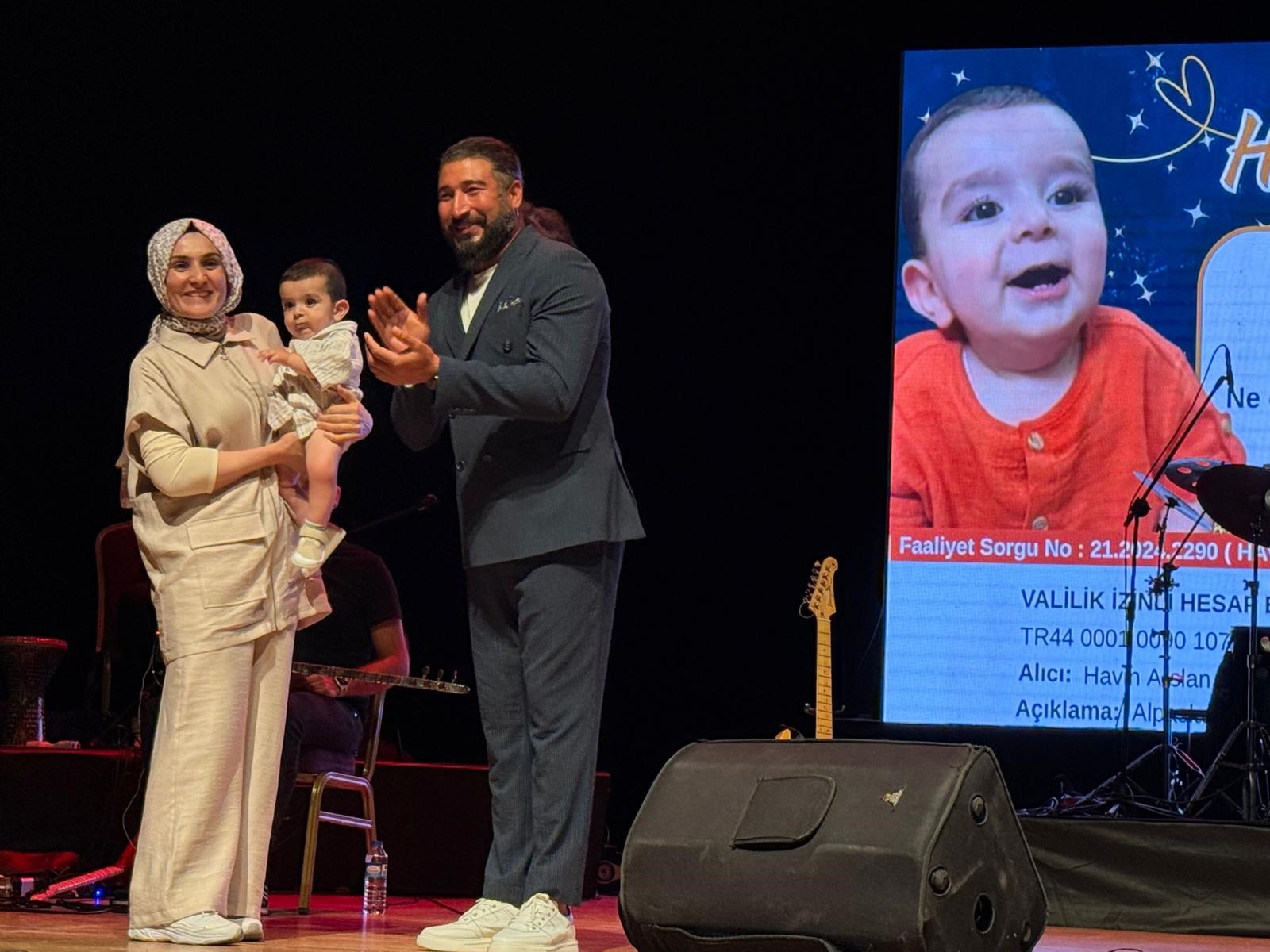 Mikrofon bu kez umut için: Diyarbakırlı sanatçıdan örnek davranış