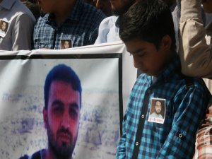 DİMED kaçırılan gazeteci için basın açıklaması yaptı