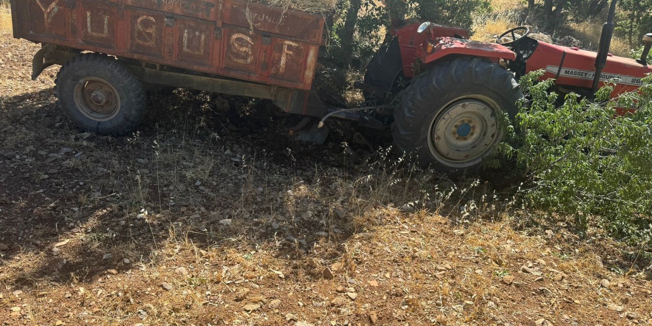 Diyarbakır'da traktör altında kalan sürücü hayatını kaybetti