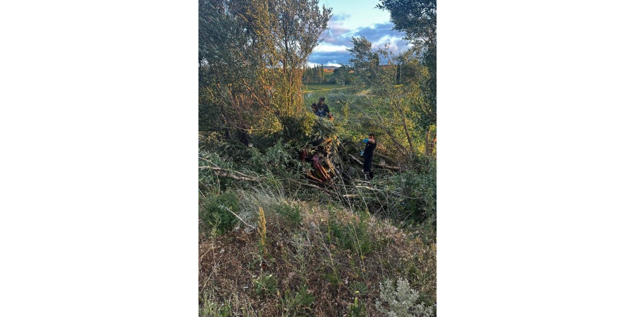 Otomobil şarampole devrildi: 5 yaralı