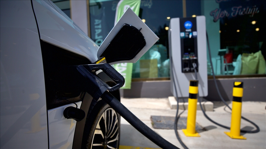 Elektrikli araç sayısı mayısta 247 bini geçti