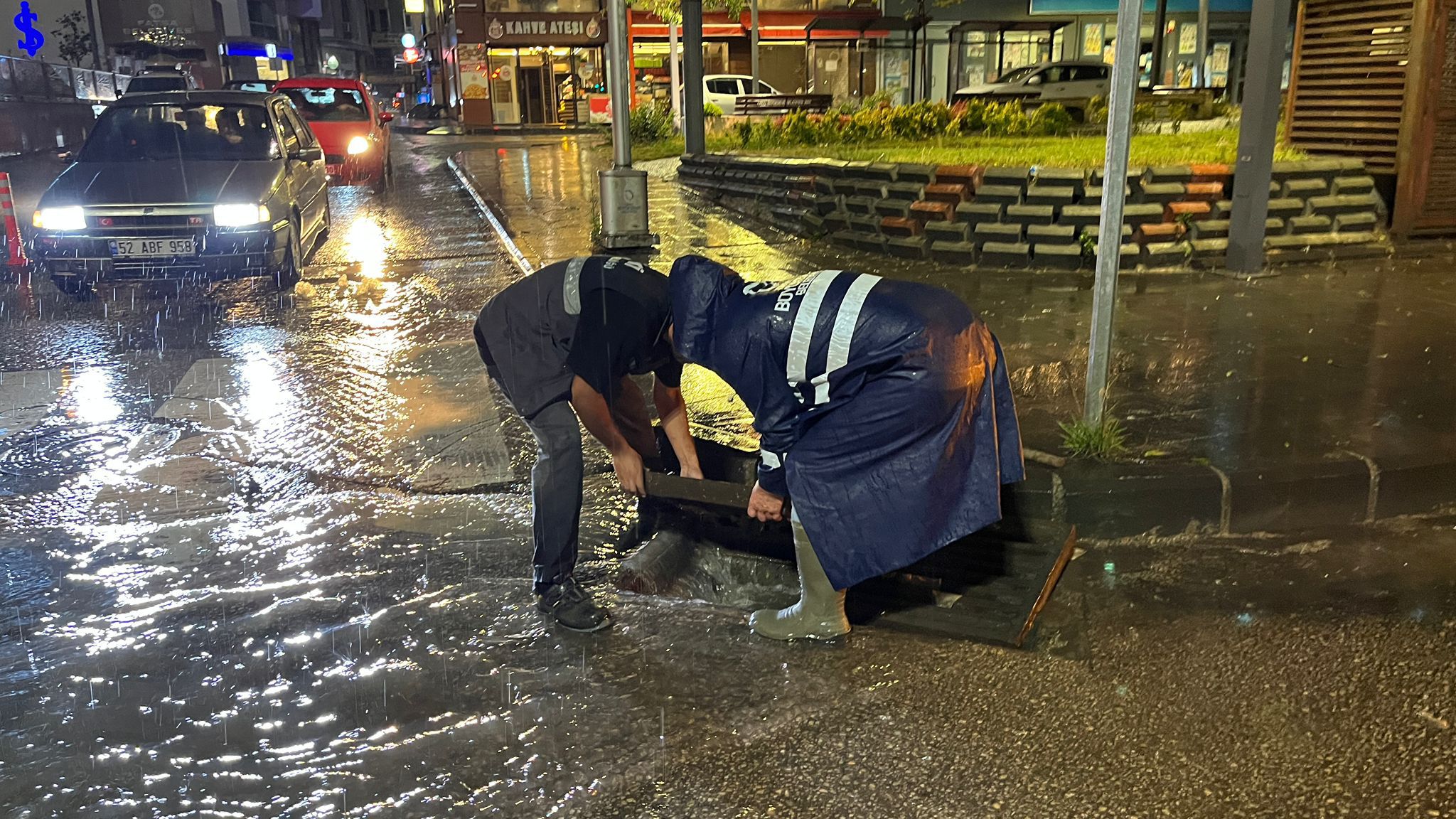 Egede yangın, Karadeniz’de sağanak