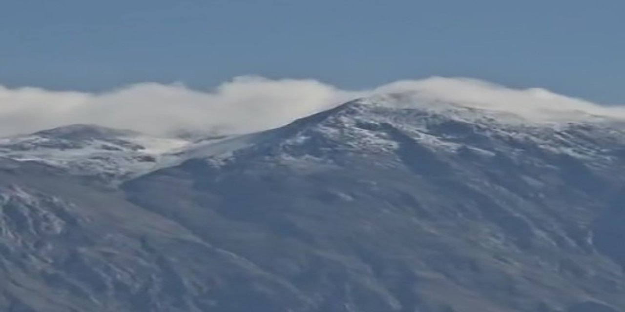 Tunceli’de temmuzda kar sürprizi