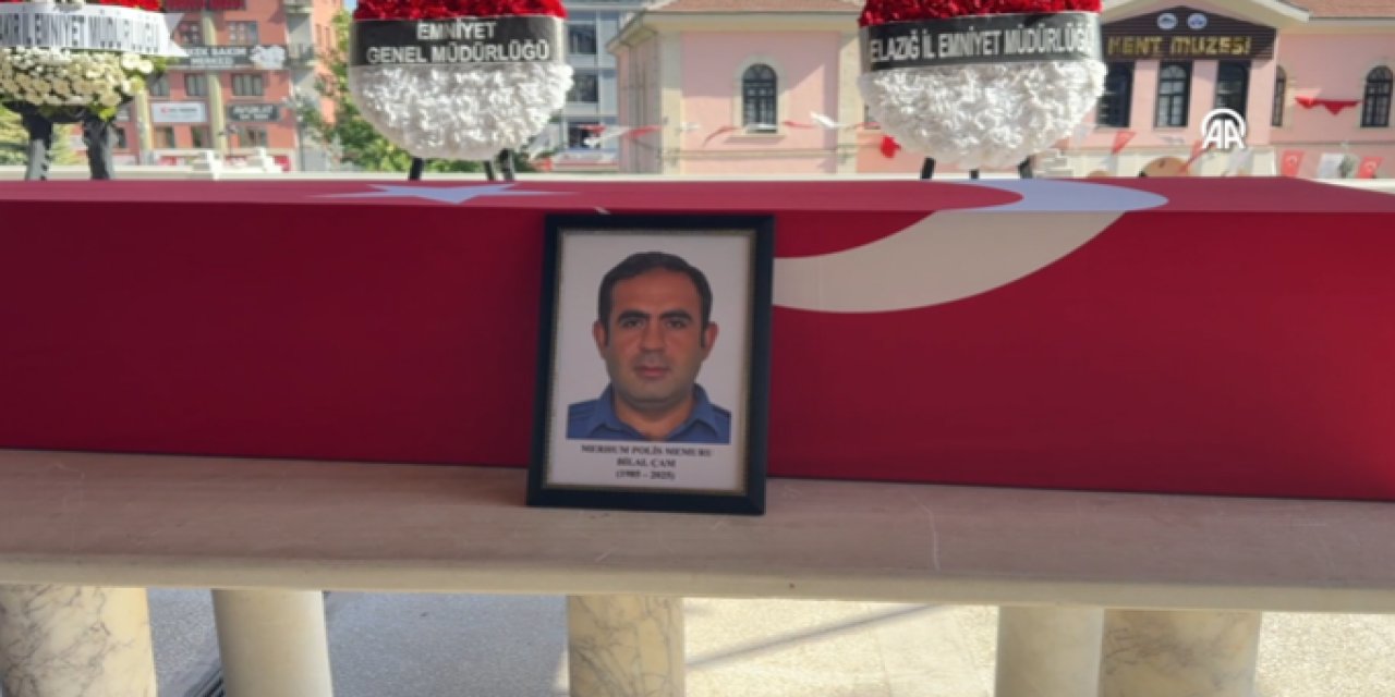 Diyarbakır'da kazada vefat eden polis Elazığ'da defnedildi