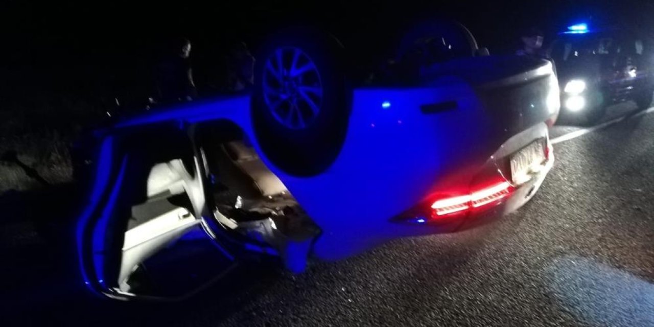 Otomobil devrildi: 4 yaralı