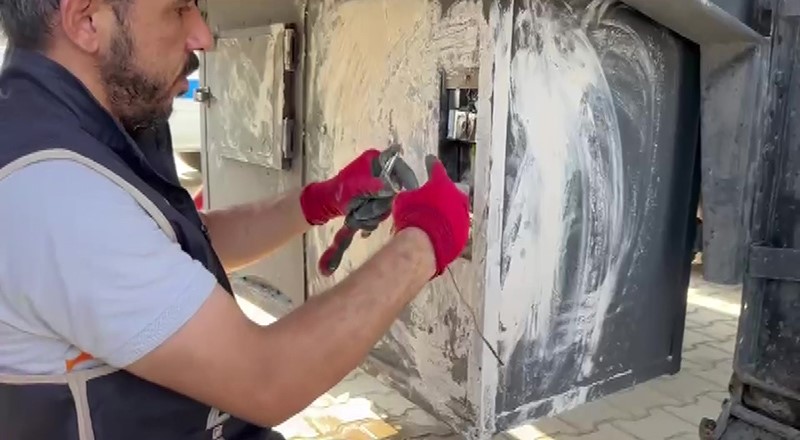 Akaryakıt tankerinden kaçak sigara çıktı