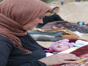 Dağlarda dünyaya gelen Êzidi çocuklarının isimleri: Hêvî, Veger, Çiya