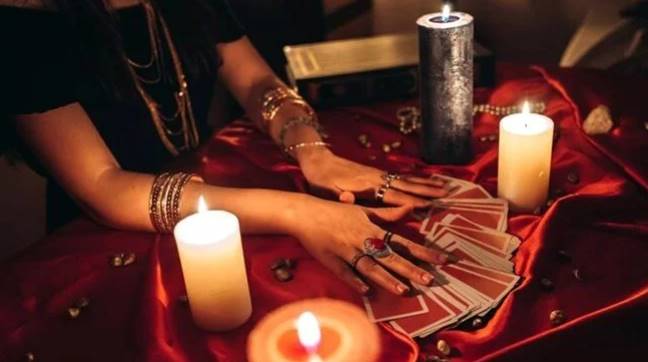 ABD’de “online büyü” ve “cadı kiralama modası”