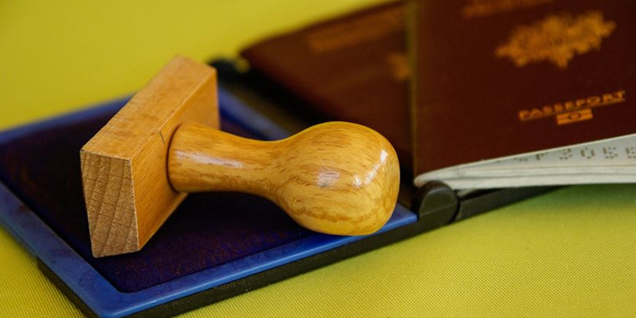 AB Komisyonu'ndan Türk vatandaşlarına Şengen vizesi adımı