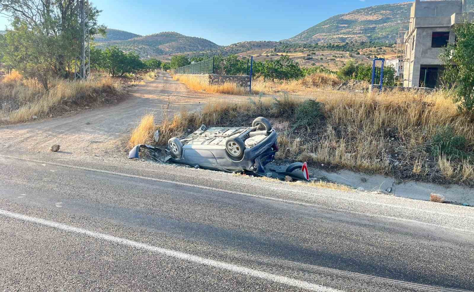 Otomobil takla attı: 1 yaralı