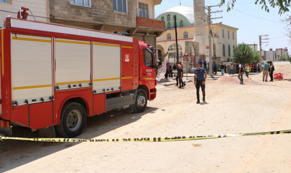 İş makinesi doğal gaz borusunu patlattı
