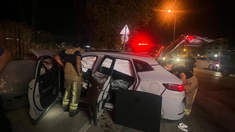 Kırmızı ışık ihlali ortalığı savaş alanına çevirdi: 8 yaralı