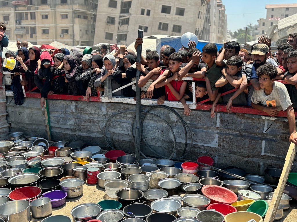 Yardım beklerken can verdiler: Gazze’de 67 kişi katledildi