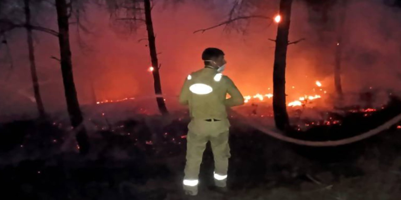 Bakan Yumaklı’dan orman yangınları açıklaması: Önümüzdeki 12 saat kritik!