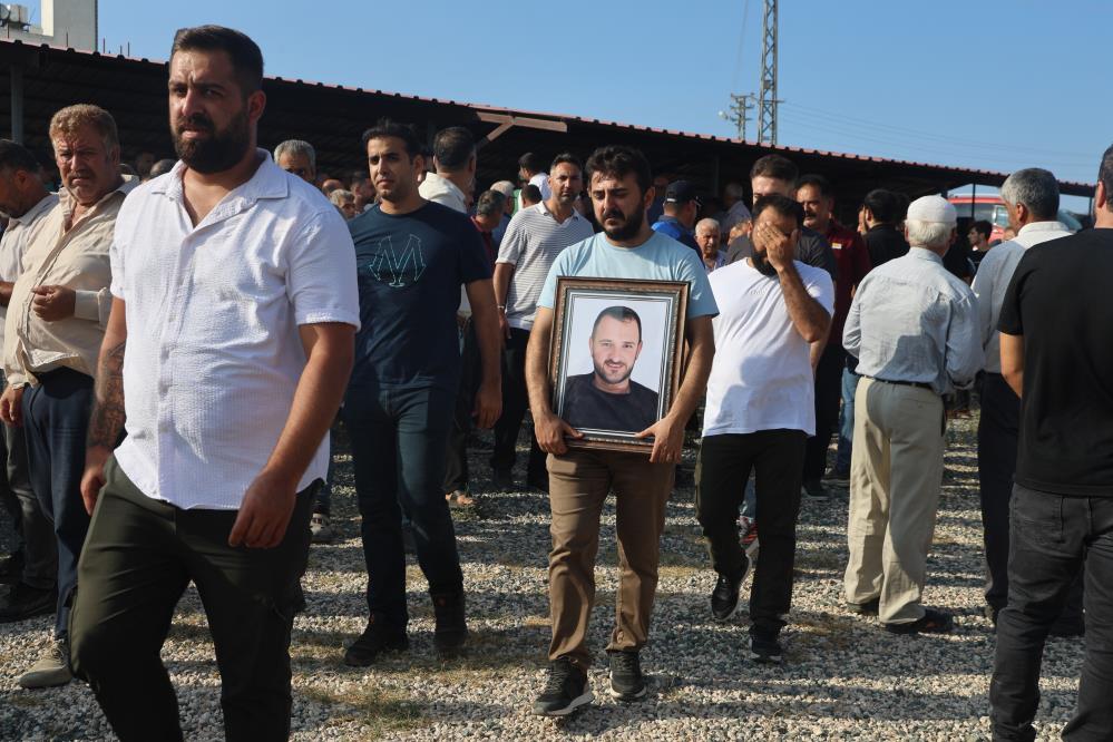 Kavgayı ayırmak isterken hayatını kaybetti