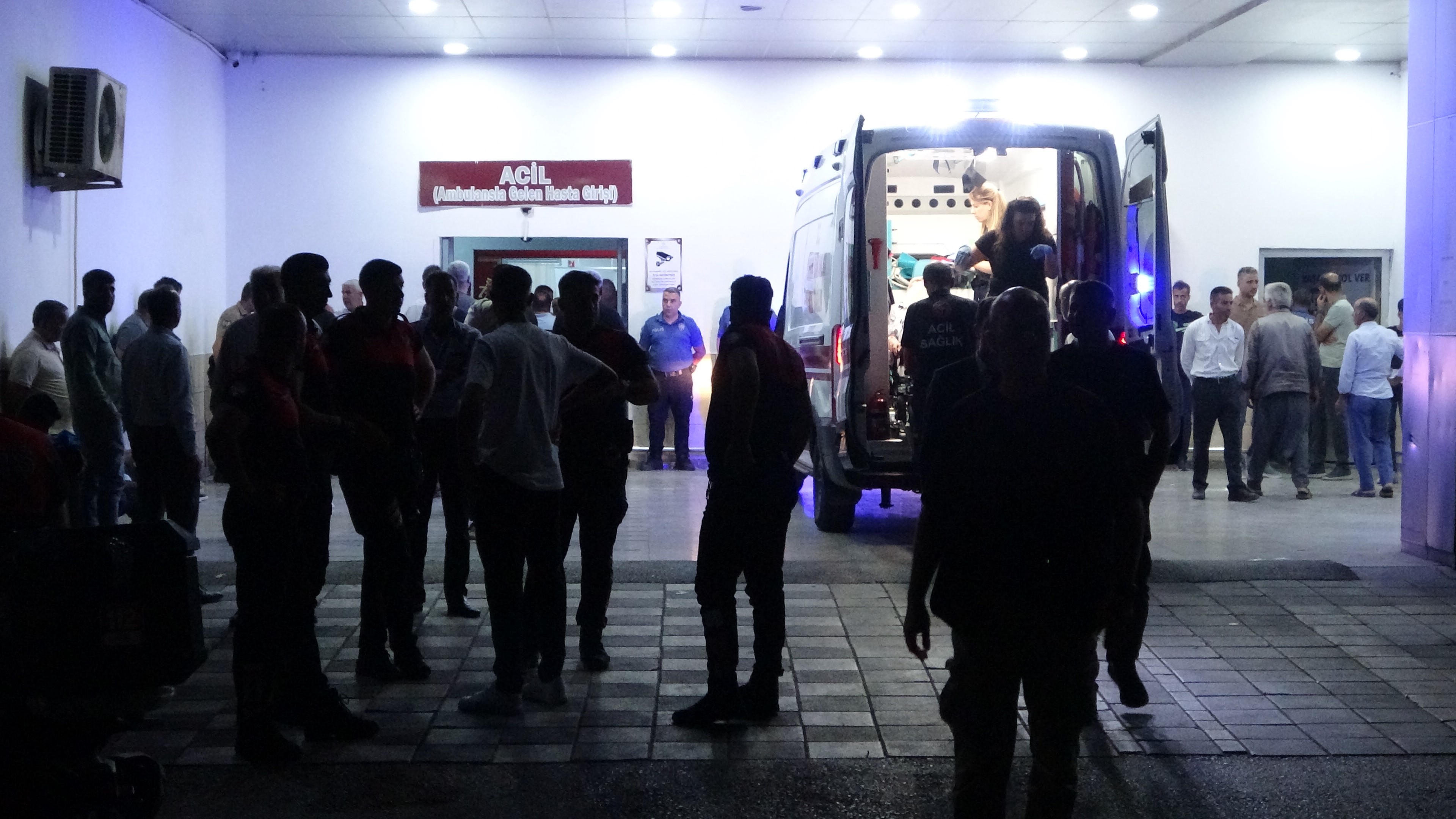 Yem makinesine düşen şahıs hayatını kaybetti