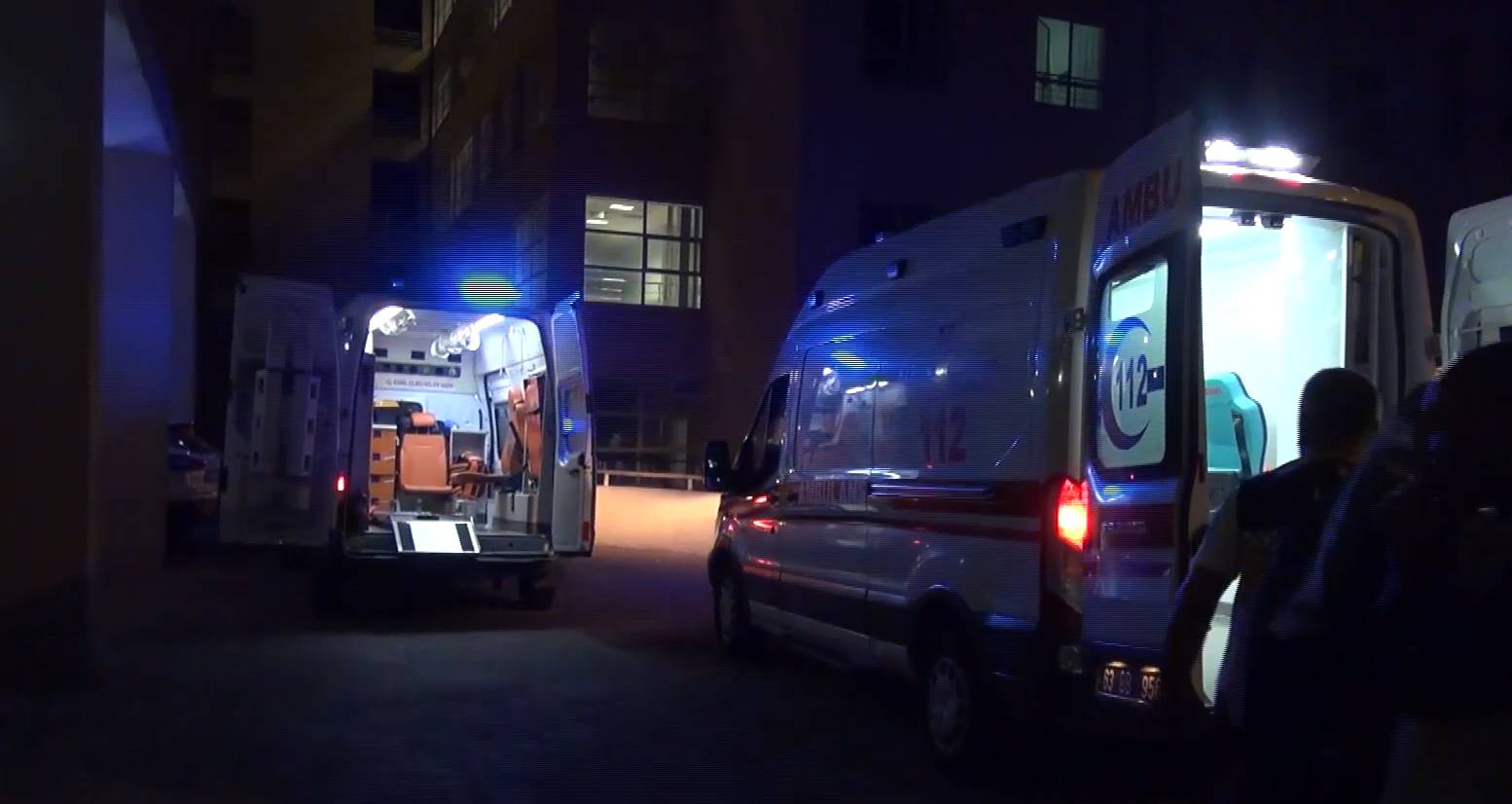 Otomobil şarampole devrildi: 3 yaralı