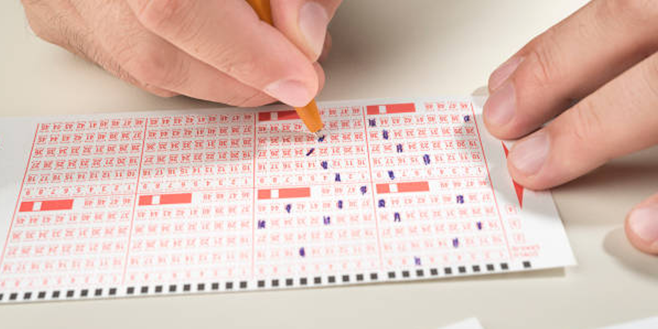 Emekli çift piyango açığını keşfetti: 9 yılda 1 milyar tl kazandılar!