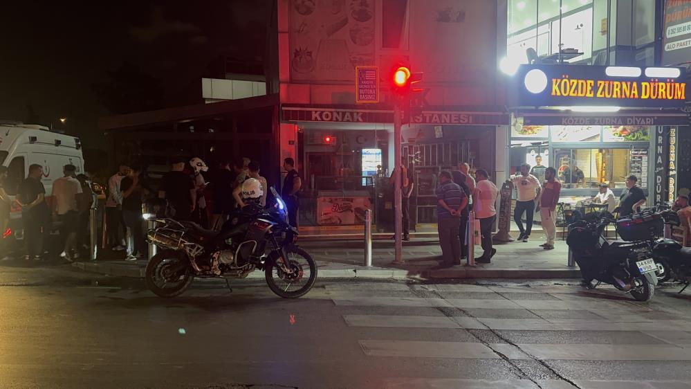 Bıçaklı kavga: Yaralayan ve yaralı kaçtı