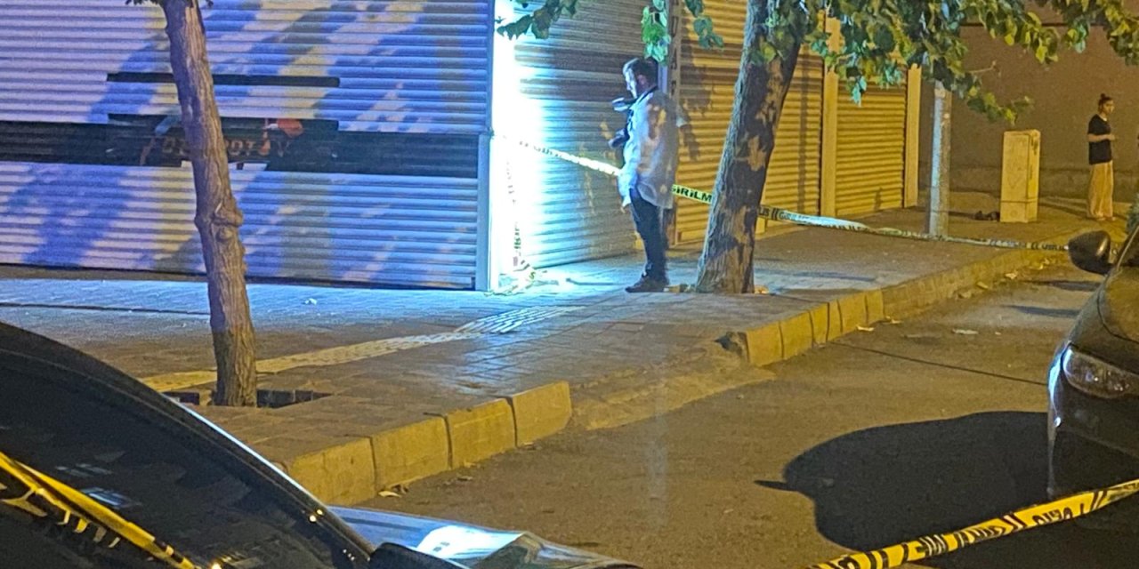 Diyarbakır'da kahvehane saldırısında 12 kişi yaralandı