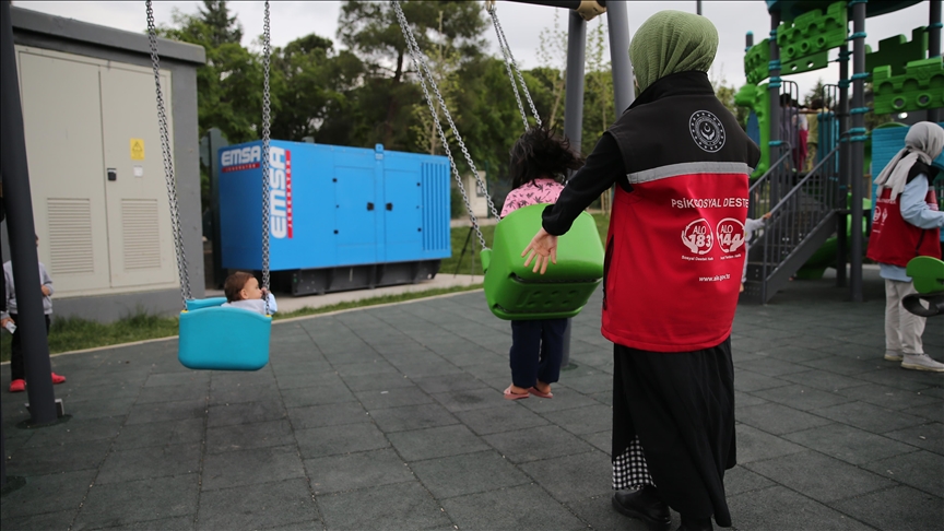 Afetlerden etkilenen 129 bin kişiye psikososyal destek