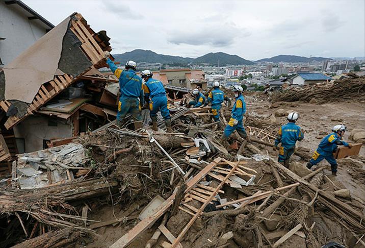 Japonya’da sel ve toprak kayması: 3 ölü