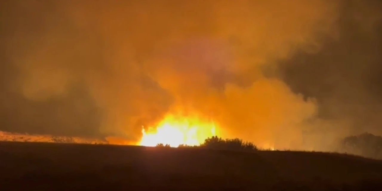 Diyarbakır'da orman yangın büyüyor: İzinli personel göreve çağrıldı