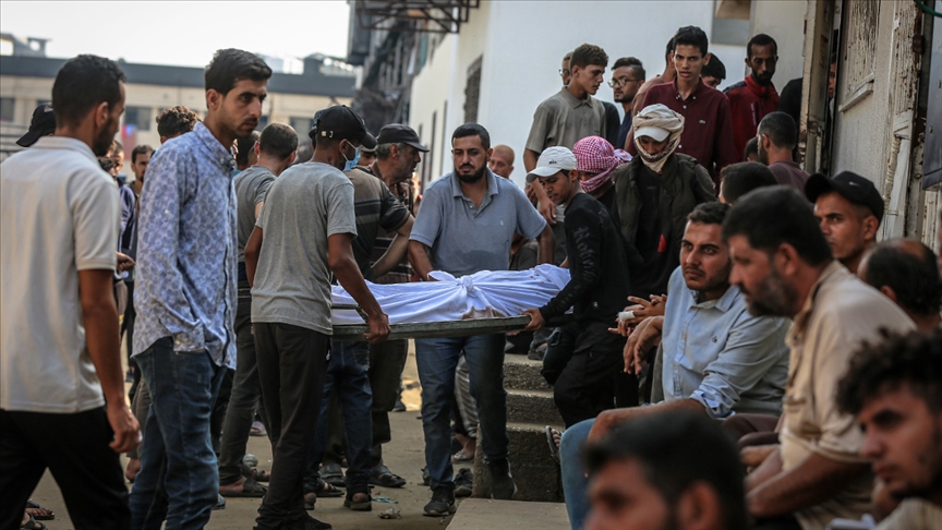İsrail'in Gazze'ye saldırılarında can kaybı 61 bin 827'ye çıktı