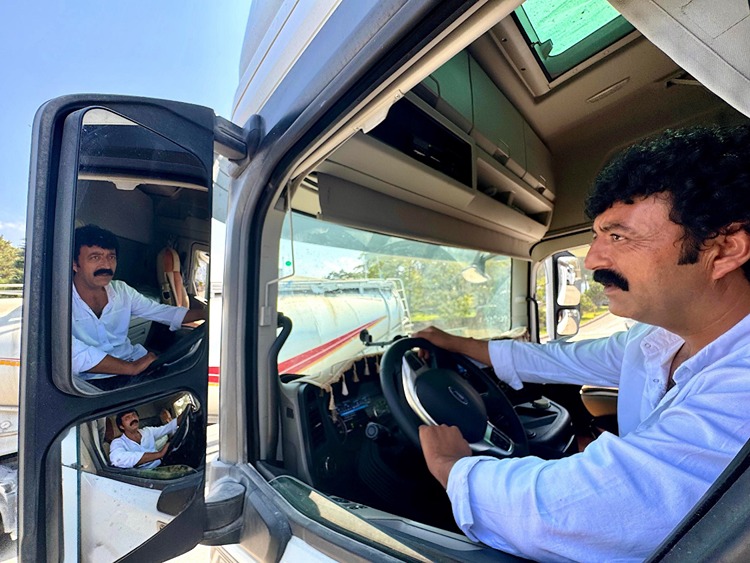 "Van'ın Müslüm Baba'sı" ilgi odağı oldu