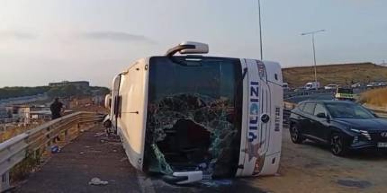 Yolcu otobüsü devrildi: 3 ölü