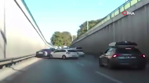 Alkollü sürücü trafiği böyle birbirine kattı