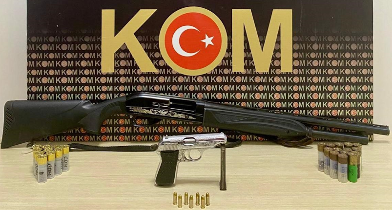 Kars'ta silah ve mühimmat ele geçirildi