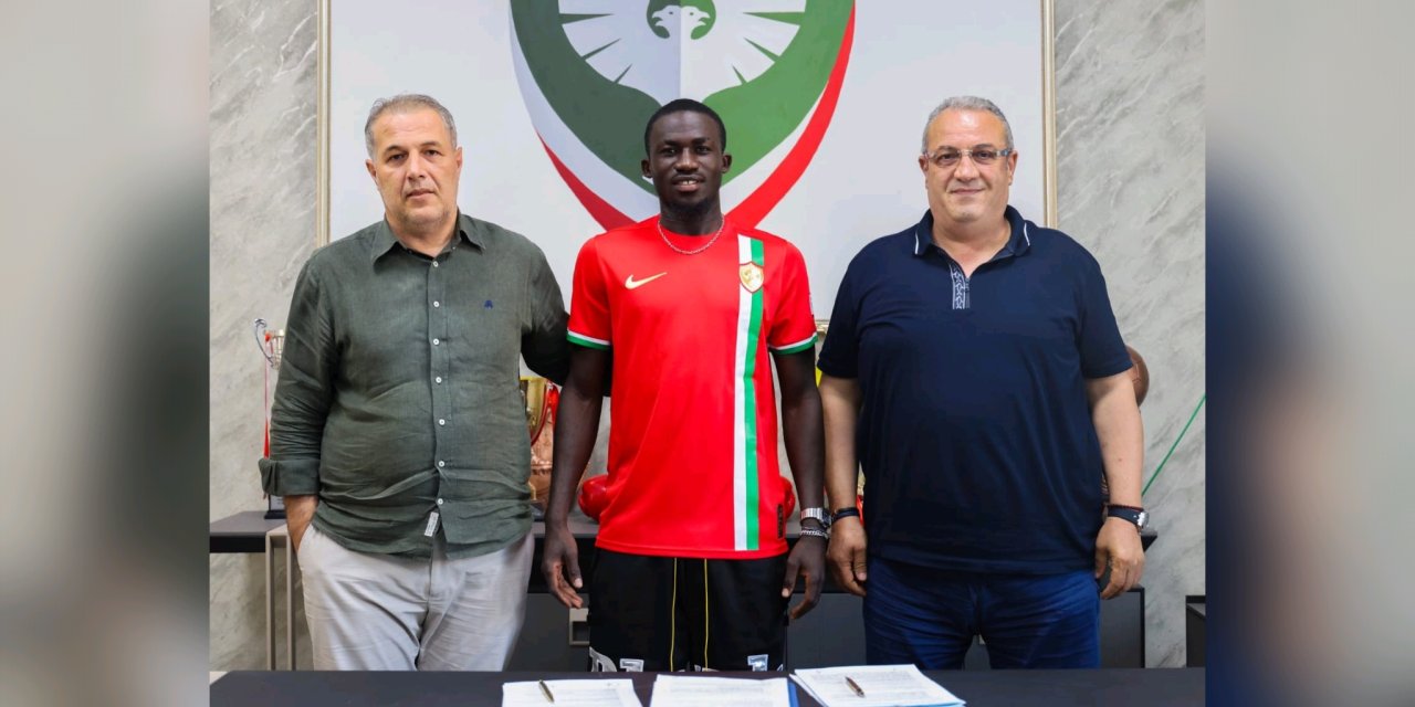 İmzalar atıldı: Amedspor'a "Kiralık Golcü"