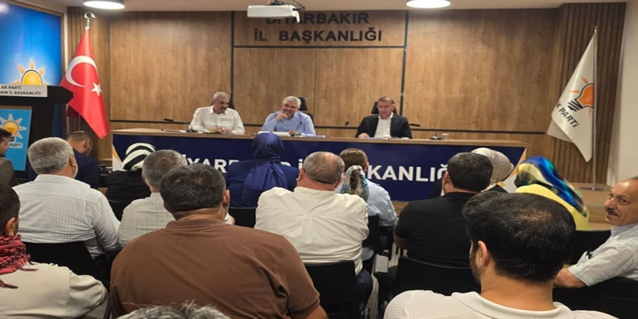 AK Parti'den Diyarbakır’da "İstişare Toplantısı"