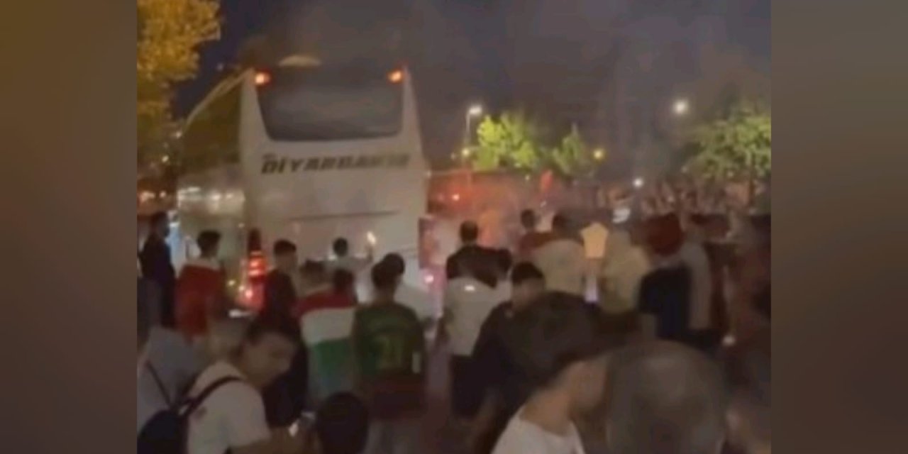 Amedspor taraftarından coşkulu uğurlama